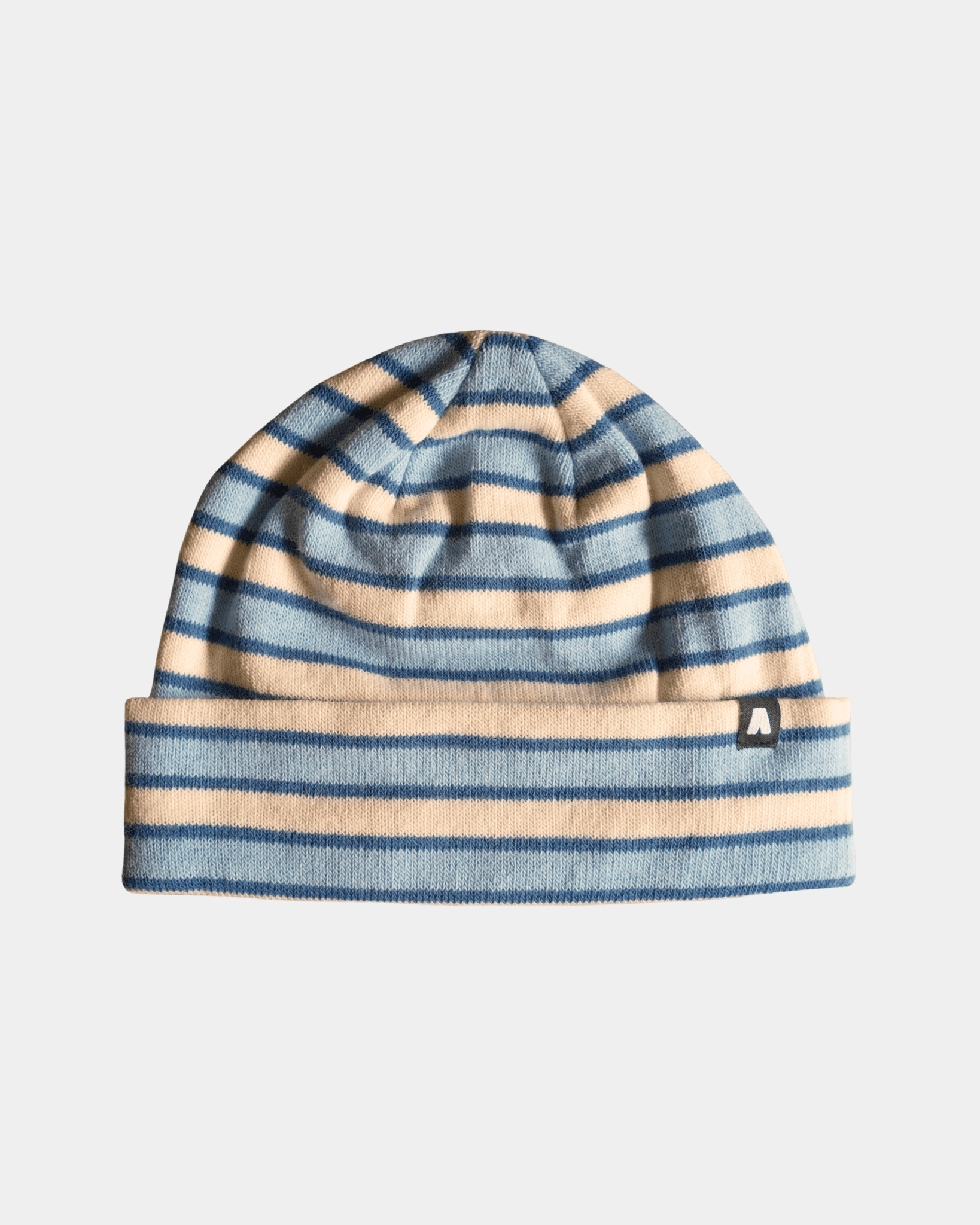 Bonnet avec revers, motif rayures bleues, fabriqué au Portugal