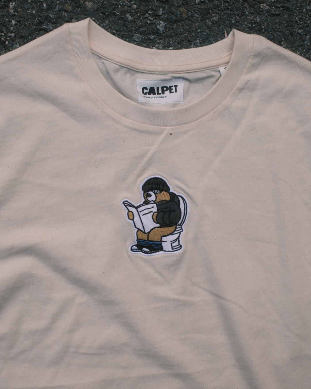T-SHIRT CREME - Toilets Philibear's Bordel